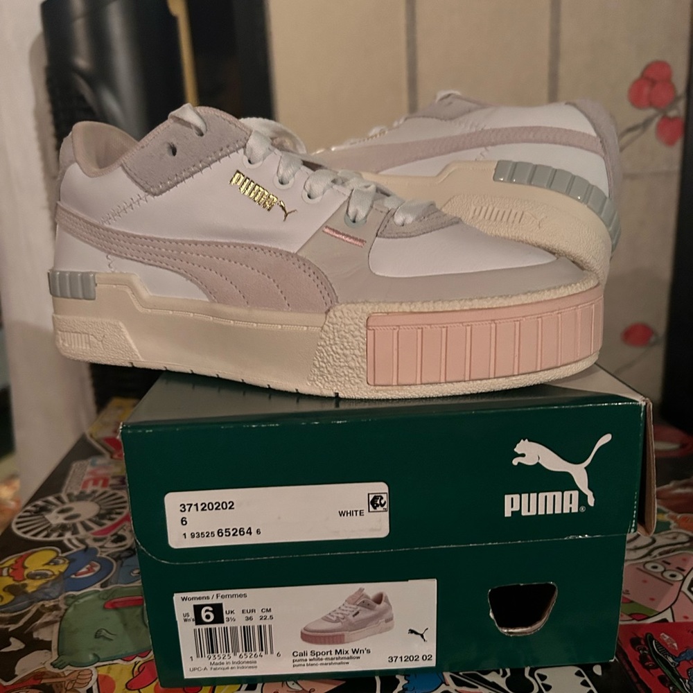 PUMA Cali Sport women’s platform sneaker size 6 never worn